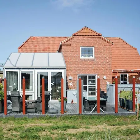 Four-bedroom Holiday In * הבידה סנדה