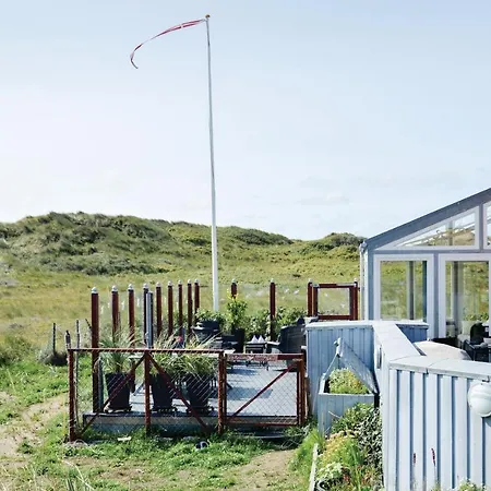 Сasa de vacaciones Four-bedroom Holiday In Hvide Sande